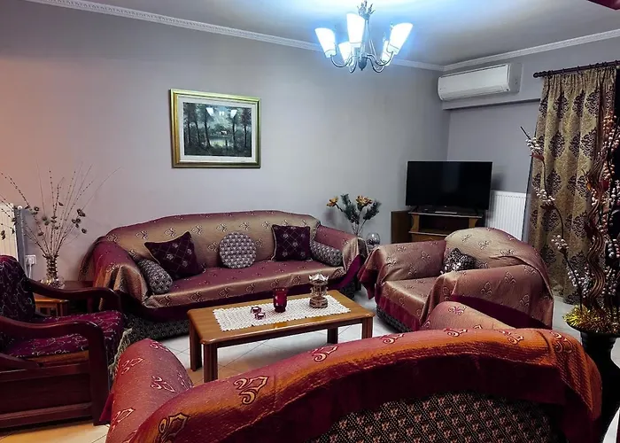 In 20 M From Center * Драма